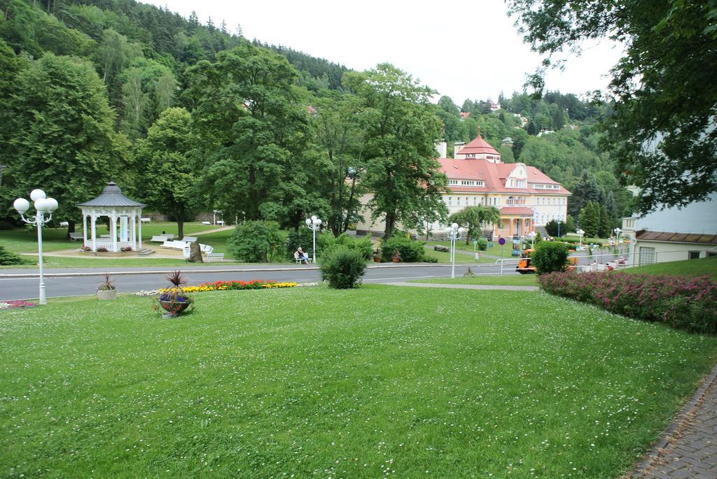 Penzion Haus Regrus Jachymov Exterior photo
